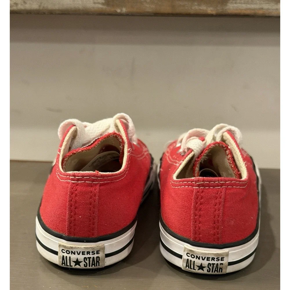 Converse ALL Star Toddler Size 8 Sneakers Unisex